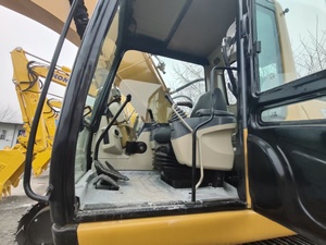 Excavatrice sur chenilles hydraulique d'occasion Caterpillar CAT320CL 20T, fabriquée au Japon, moteur 3066 et pompe moteur d'origine japonaise, haute qualité - Product Image 6
