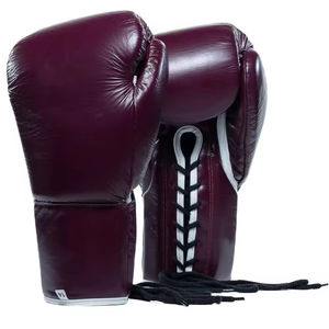 Gants de boxe professionnels en cuir respirant à lacets avec design léger pour la boxe - Product Image 1