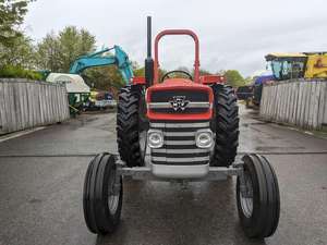 Acheter des tracteurs Massey Ferguson d'occasion 135 / 165 / 175 / 185 / 188 / 250 / 290 / 385 en Europe - Product Image 3