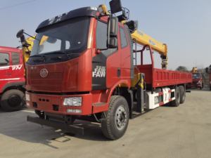 油圧リフティングストレートアームクレーントラッククレーン12トンFAW - Product Image 3