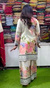 Conjunto de Cordón de Seda Chinon Italiana Pura Reversible Moderna para Mujer de Zain Exports, para Fiestas, para Todas las Temporadas - Product Image 2