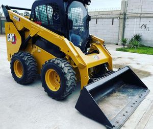 جرافة عجلة التوجيه من Caterpillar 262D