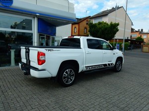 2021 pour Toyota Tundra FWD Drive voiture d'occasion avec intérieur en cuir foncé direction gauche galerie de toit en alliage d'aluminium - Product Image 4