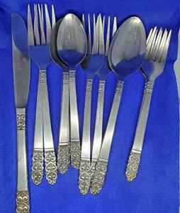 Cucharas Desechables de Acero Ecológicas y Elegantes con Acabado Espejado y Mangos de Hueso Esmaltado para la Presentación en la Cocina y el Comedor del Hogar - Product Image 5