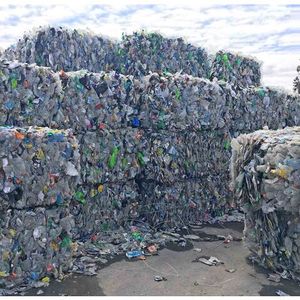 Déchets de bouteilles PET de haute qualité à vendre avec une fonctionnalité haute brillance - Product Image 1