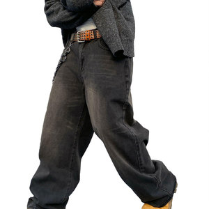 กางเกงยีนส์ผู้ชายทรงโอเวอร์ไซส์ สไตล์วินเทจ ทำสีซีดแบบสโตนวอช ระบายอากาศ แห้งเร็ว เนื้อผ้าหนา รับผลิตตามสั่ง ขายส่ง แฟชั่นไฮสตรีท - Product Image 1