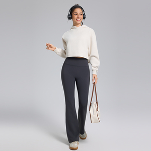 เสื้อฮู้ดดี้ผ้าฟลีซคุณภาพพรีเมียมจาก Ville Sports High Street สวมใส่สบาย ทรงหลวม ปลายแขนเสื้อแบบริบ สำหรับผู้หญิง - Product Image 2