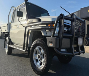 GXL 2023, industriel, DIY, ODM, manuel, 4x4, double cabine, 8 cylindres, diesel, turbo, refroidi par intercooler, 4,5 L, couleur vanille française - Product Image 1