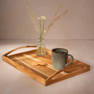 Plateau de service en bois d'acacia avec poignées en métal noir, idéal pour le plateau ottoman, le petit déjeuner et le repas. - Product Image 6