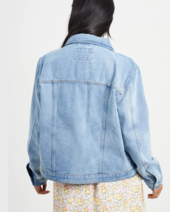 แจ็กเก็ตผ้ายีนส์บอมเบอร์กันน้ำลายพรางสำหรับผู้หญิงกระดุมหลากสีออกแบบได้ตามต้องการสำหรับฤดูหนาว - Product Image 3