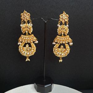 ต่างหูแฟชั่นแบบยาวจากนักออกแบบของ Kundan - Product Image 2