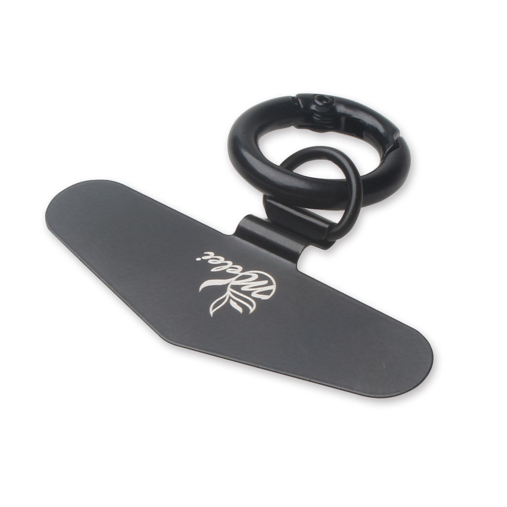 สีดำ-สามเหลี่ยม