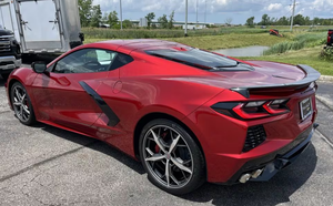 Bon d'occasion 2023 Cheevrolet Corvette Stingray 3LT - Product Image 2