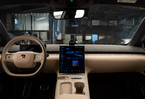 Voiture électrique rapide 2023-2024 Et7 1000 100 kWh en stock avec grand espace, conduite à gauche, véhicules électriques rapides - Product Image 4