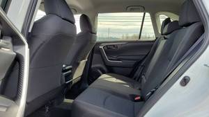En promotion! 2020 R4V 4 LE AWD Occasion en excellent état - Product Image 5