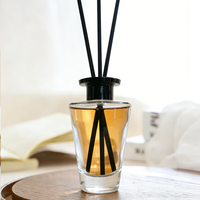 Bouteille diffuseur à roseaux en verre transparent personnalisée 100ml 200ml, flacon d'emballage cosmétique pour huiles essentielles et parfums, anti-fuite avec bouchon couronne