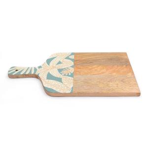 Grossiste artisanal Planches à découper décoratives en résine et en bois pour la coupe de légumes en vente! - Product Image 1