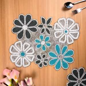 Mantel Individual de Resina Ecológico con Cuentas Florales Bohemias Hecho a Mano, de Lujo Europeo, Resistente para Cocina y Restaurantes - Product Image 1