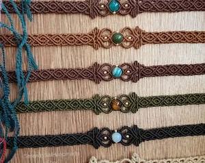 สร้อยคอมาคราเม่ทองเหลืองทรงลูกแพร์ธรรมชาติ 25-30 มม. พร้อมใบรับรอง IGI สไตล์โบฮีเมียนทันสมัยสำหรับทุกเพศ เหมาะเป็นของขวัญวันครบรอบ HARI OM CREATIONS - Product Image 6