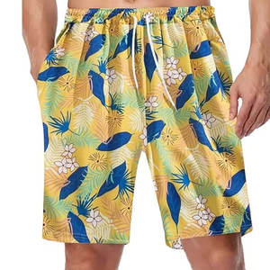 Para un estilo de vida activo, estos shorts casuales de playa para hombre están hechos de poliéster ligero de secado rápido con sublimación. - Product Image 4