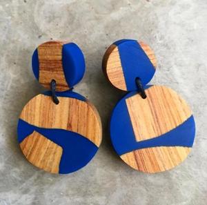 Pendientes Colgantes de Madera y Resina con Rayas Boho, Precio de Fábrica al por Mayor, Rayas Negras y Amarillas, Ligeros, al Mejor Precio - Product Image 6