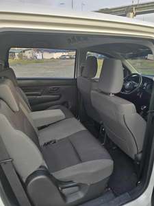 Clean 2024 Suzuk-i ertiga hybride automatique d'occasion - Product Image 4