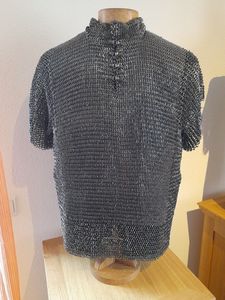Armadura de Malla Metálica de Primera Calidad con Marca Privada para Festivales, con Eslabones Duraderos y un Estilo Medieval Atractivo - Product Image 4