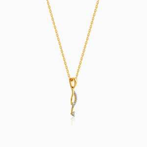 Allure Gold Diamond Pendant Collares de lujo con diamantes seductores - Product Image 5