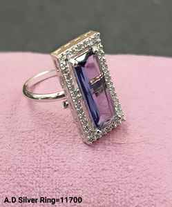 Bague de fantaisie en diamant américain dernière bague élégante à la mode ton argent blanc AD clouté bague réglable pour femmes et filles - Product Image 6