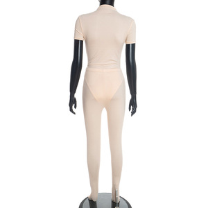 Y25ST546 Conjunto de Moda por Atacado em Duas Peças para Mulheres, Top Cropped com Gola Alta e Calças Palazzo de Cintura Alta, Conjunto de 2 Peças - Product Image 6