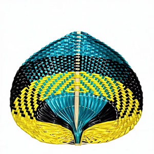 Elegante fabricante vietnamita de abanicos de mano para la organización de eventos y ceremonias de boda ejecutivas, en madera de bambú natural. - Product Image 1