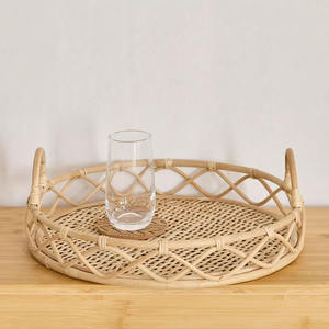 Cómoda Bandeja Redonda de Mimbre para Exhibición, Bandeja de Servicio de Mimbre Hecha a Mano, Elegante Diseño de Marco Abierto, Decoración Funcional para el Hogar - Product Image 4