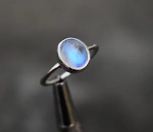 Bague ajustable en argent sterling plaqué or faite à la main, Larimar, pierre précieuse 8X10mm, lunette, forme ronde, cadeau pour elle - Product Image 2