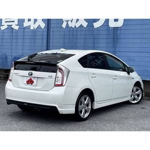 Toyota Prius Hatchback 2014 - Híbrido Gasolina/Eléctrico, Manual o Automático, Volante a la Izquierda o Derecha, Asientos de Cuero o Tela, Cámara Trasera - Product Image 3