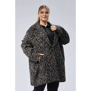 Una scelta elegante e calda-cappotto in Cashmere a fantasia leopardata Plus Size - Product Image 1