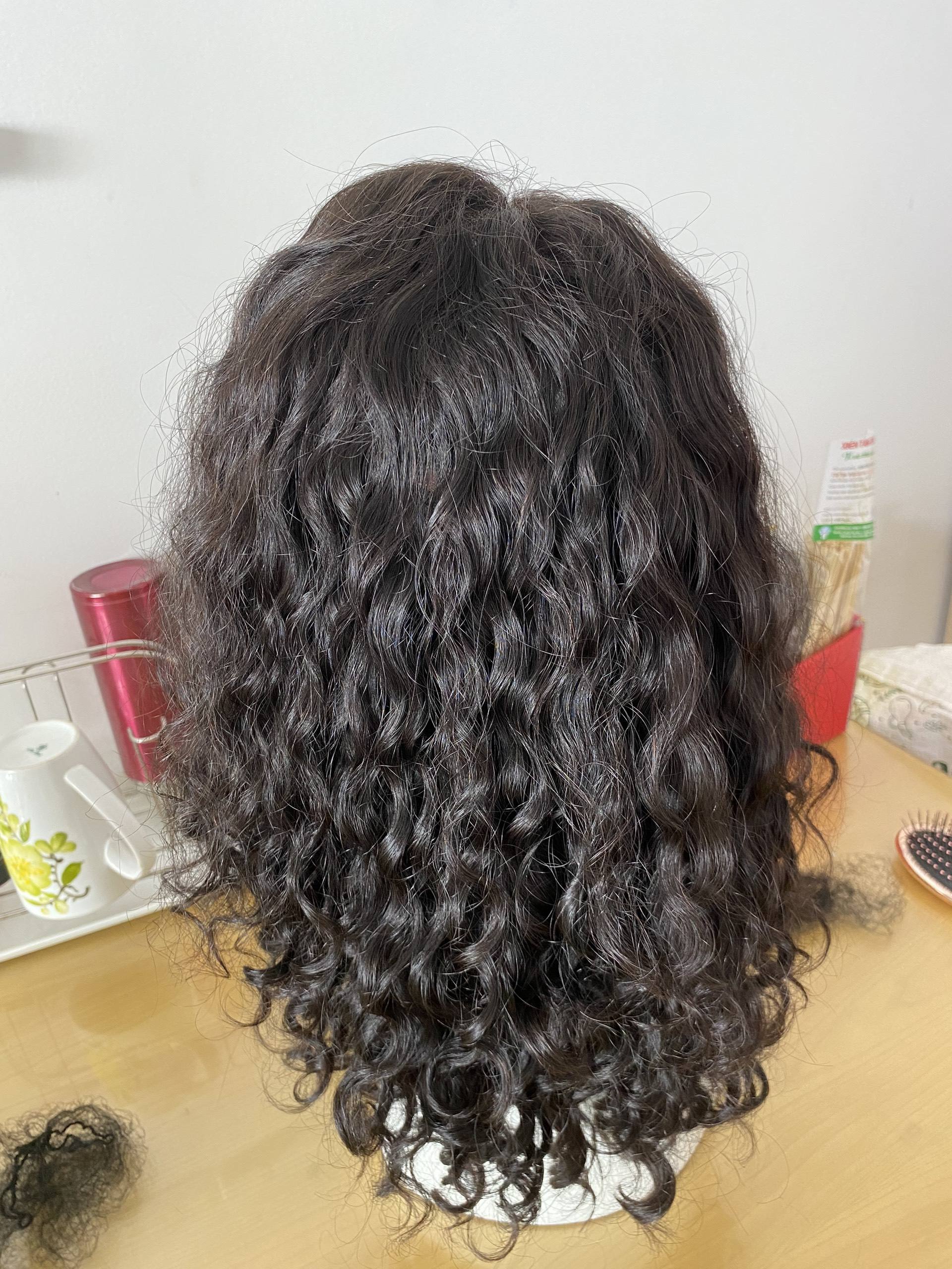 สีน้ำตาล