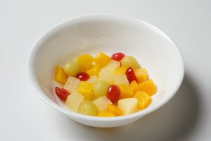 Canned Tropical Fruit Cocktail Mixed Fruits in <b>Light</b> Syrup <b>Pineapple</b> Mango Papaya Food Grade Vietnam Wholesale Export Supplier - Product Image 5