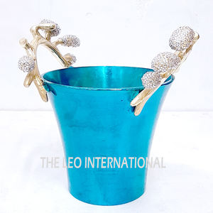 Tazón con acabado marrón de forma redonda de Metal de madera y aluminio, tuerca para servir frutas secas, aperitivos, tazón decorativo para el hogar - Product Image 3