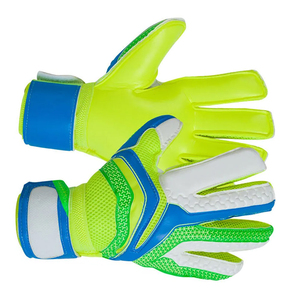 Service OEM Nouvelle qualité Fait à la main Meilleur produit Caoutchouc PU Cuir Imperméable Pourcentage Gants de gardien de but PAR AMAZING INDUSTRIES - Product Image 4