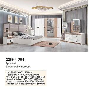 33965-6623 Juego de dormitorio Deluxe de 8 puertas - Product Image 3