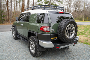 ข้อเสนอที่ดีที่สุดสำหรับรถยนต์มือสองรุ่นยอดนิยม ปี 2013 FJ Cruiser - Product Image 4