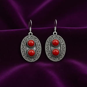 Boucles d'oreilles pendantes vintage en argent 925 plaqué or avec corail rouge, certifiées, faites à la main, ethniques indiennes, accessoires bohèmes les plus vendus pour femmes - Product Image 3