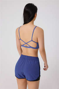 Precio directo de fábrica, Sujetador deportivo de 2 piezas de punto de copa completa para mujer, conjunto de pantalones cortos, ropa de Yoga para entrenamiento físico de verano - Product Image 3