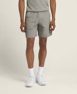 Uniformes de tennis solides et écologiques pour hommes, short décontracté en tissu respirant confortable et à séchage rapide 100% polyester - Product Image 6