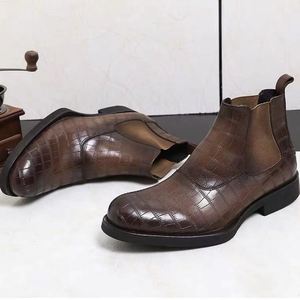 Bottes courtes en cuir de vachette pleine fleur, respirantes et résistantes à l'usure, pour le quotidien, les trajets et les activités de plein air - Product Image 1