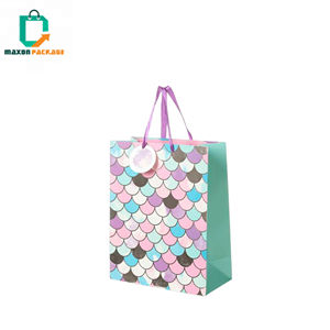 Luxury Vibe Wholesale Paper Gift Bags Custom Logo Shopping Totes for <b>Clothes</b> Stylish Packaging That Pops - Product Image 2