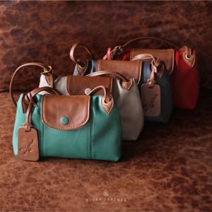 Sac Hobo à carreaux et rayures tissés à la main Solstice avec bandoulière en cuir véritable Pochette à bandoulière artisanale d'Indonésie - Product Image 6