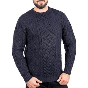 Pull en tricot d'hiver durable avec logo frontal, tissu respirant en coton/laine, coupe moderne, design minimaliste et finition soignée - Product Image 4