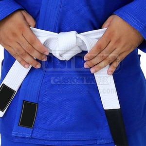 Uniforme de entrenamiento ligero Color personalizado Karate Gi para Artes Marciales Tamaño personalizado Kimono De Jiu Jitsu Conjunto de uniforme - Product Image 4