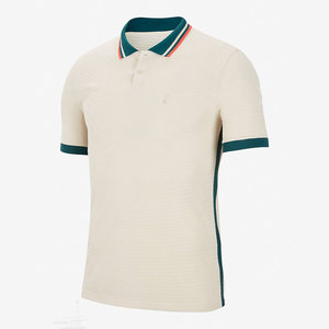 Tela transpirable ideal para partidos de verano, camiseta de fútbol de alto rendimiento, material diseñado para la resistencia, camiseta de fútbol. - Product Image 4